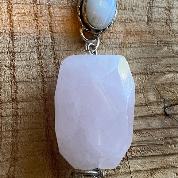 Ethereal Pink and Silver Pendulum Necklace with Faceted Rose Quartz Crystal - Picture 5 of 7